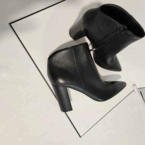 Marc Fisher Black Pointed-Toe Ankle Boots – Sleek and Modern - Picture 4 of 12